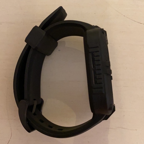 New in box men’s 44” I watch cover band - Picture 10 of 12